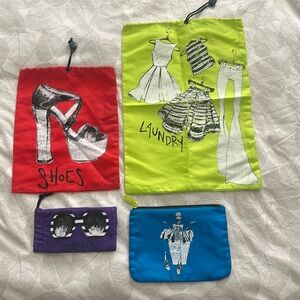 Alice and Olivia organizers